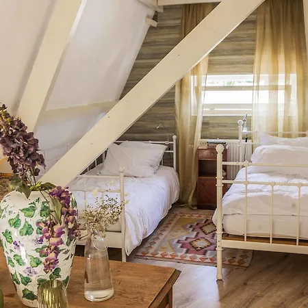 The Livingrooms * Laren (North Holland)